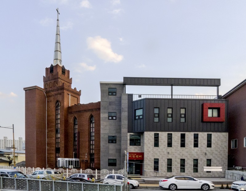 L1170409w1.jpg