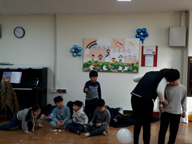 20-4 유년부.jpg