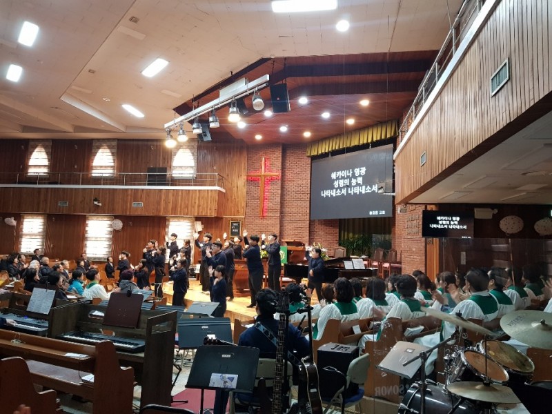 20-9 청소년부 찬양집회.jpg