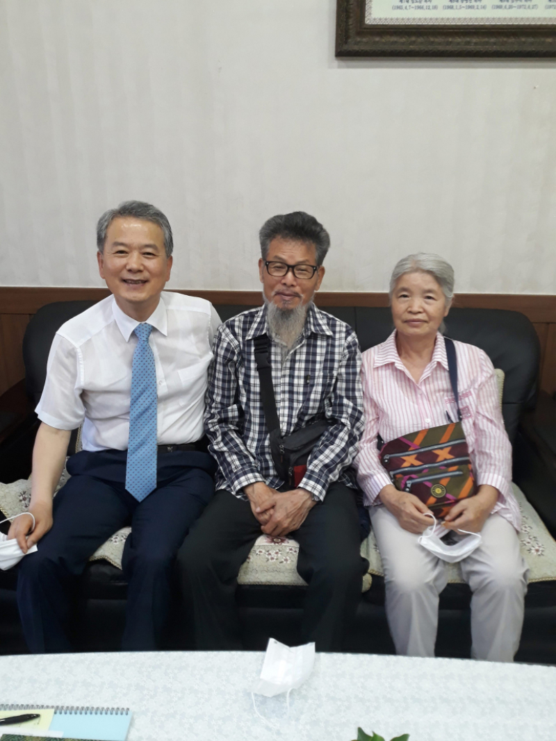 박용수 이두선 남산1구역 5남선교회 8여전도회 2020.9.20 수료.jpg