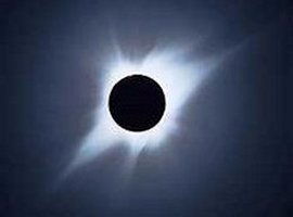 2106166260_642ece40_moon39.jpg