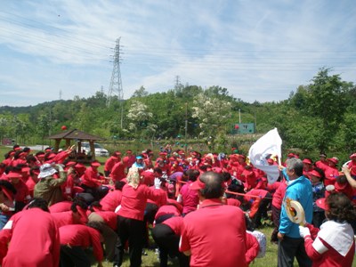 2106166183_87cb3c84_11052419.jpg